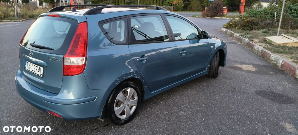Hyundai i30 1.6 Comfort - 3