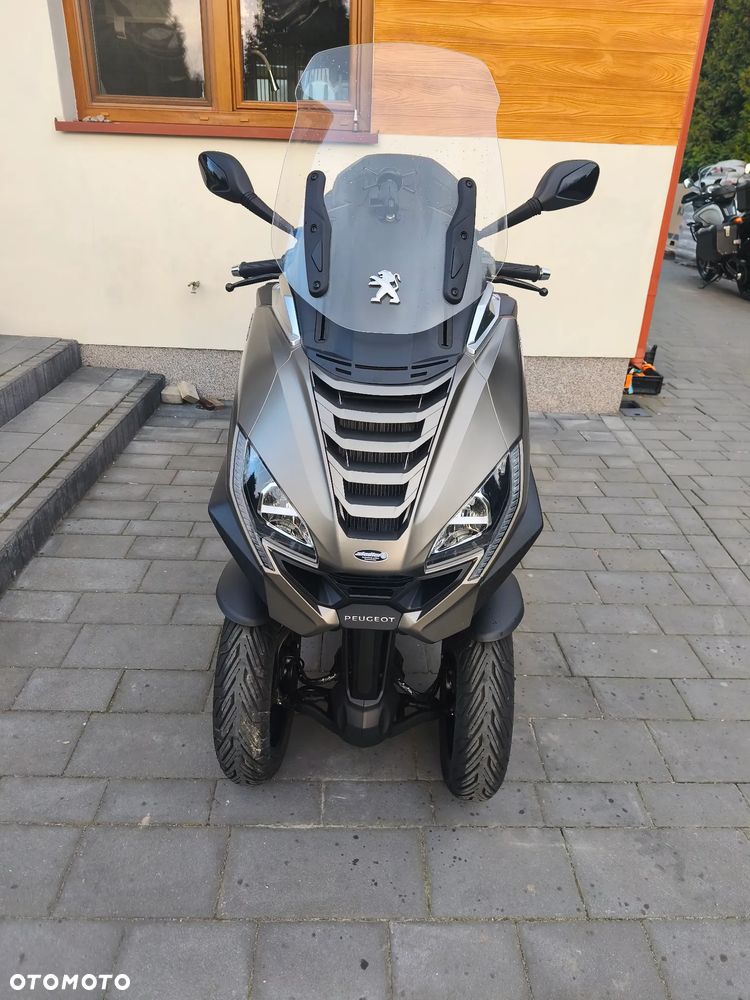 Peugeot Metropolis - 7