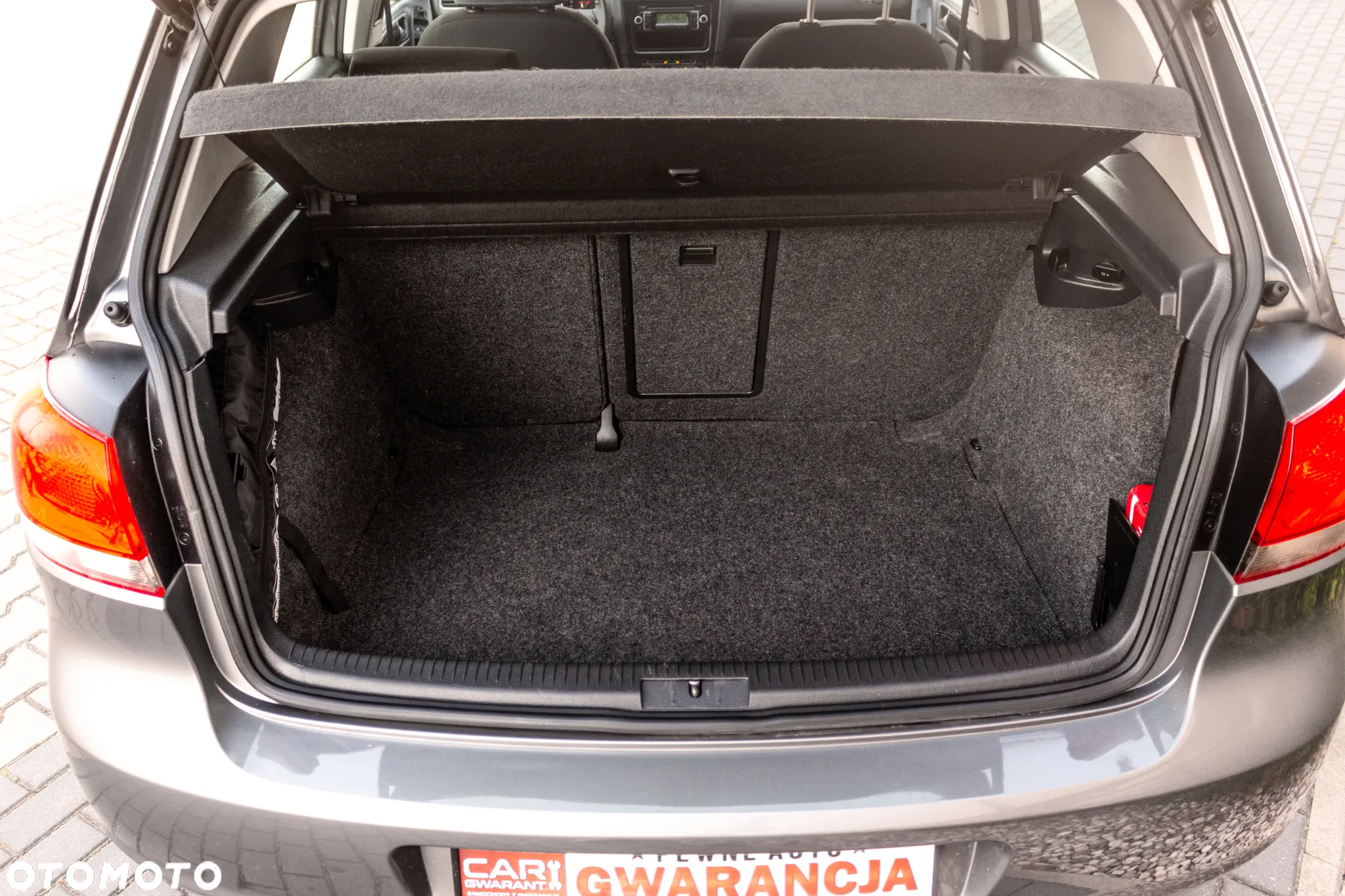 Volkswagen Golf - 16