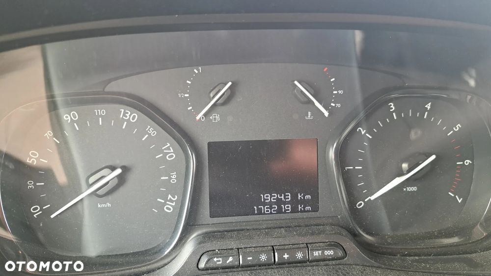 Toyota ProAce 2,0-l-D-4D L1 (8-Si.) Verso Family Comfort - 13