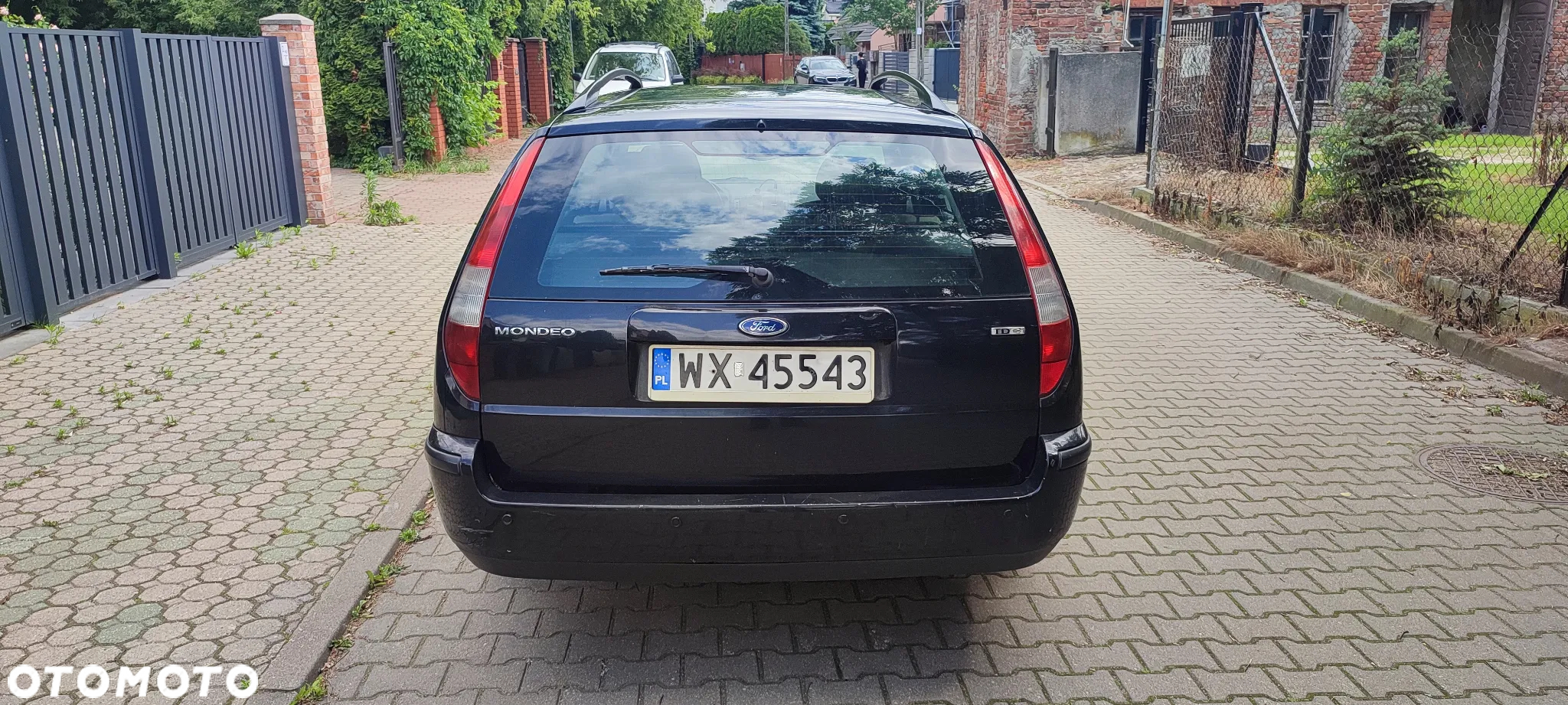 Ford Mondeo 2.0 TDCi Ambiente - 4