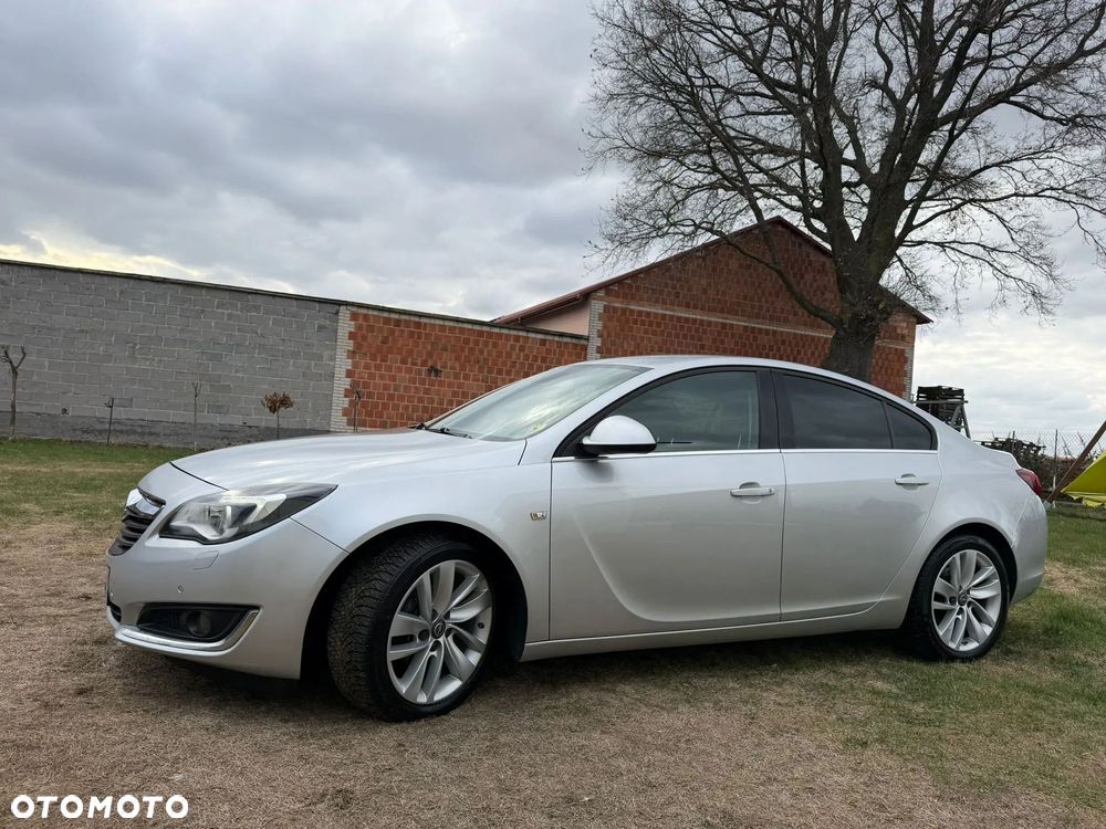 Opel Insignia 1.6 T Edition S&S - 11