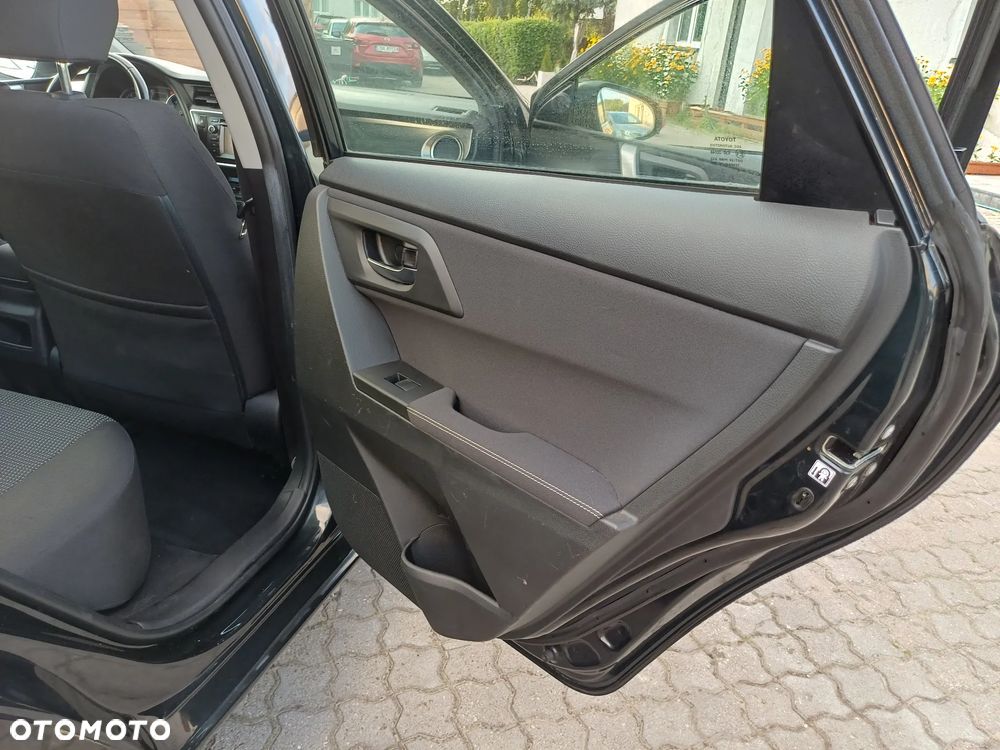 Toyota Auris 1.6 Premium - 34