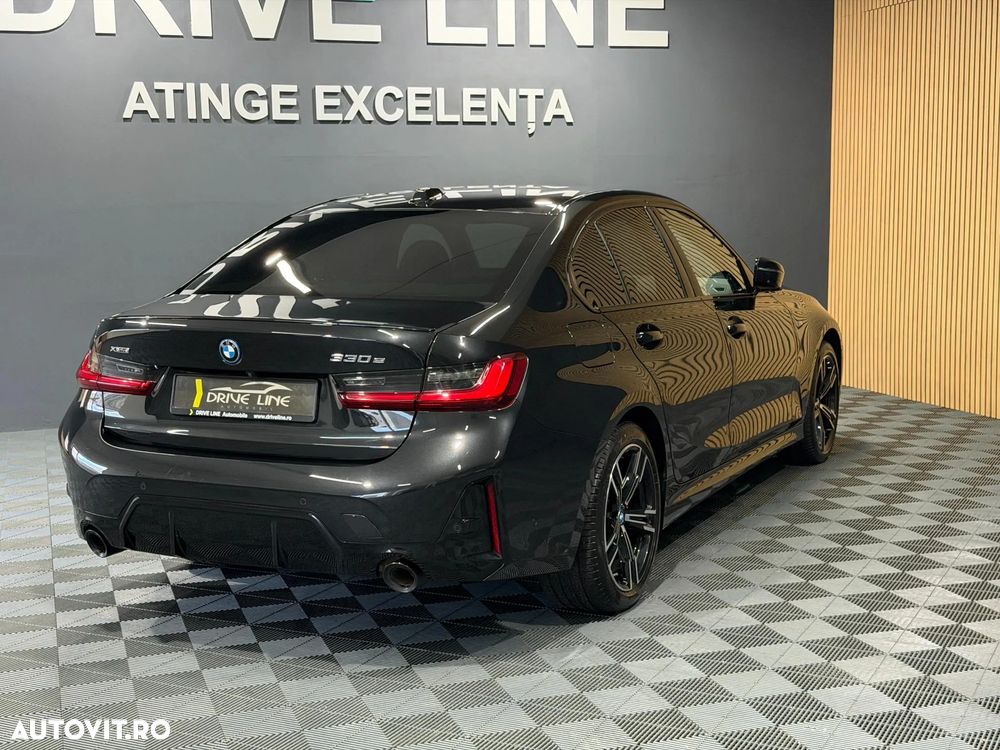 BMW Seria 3 330e xDrive Aut. - 4