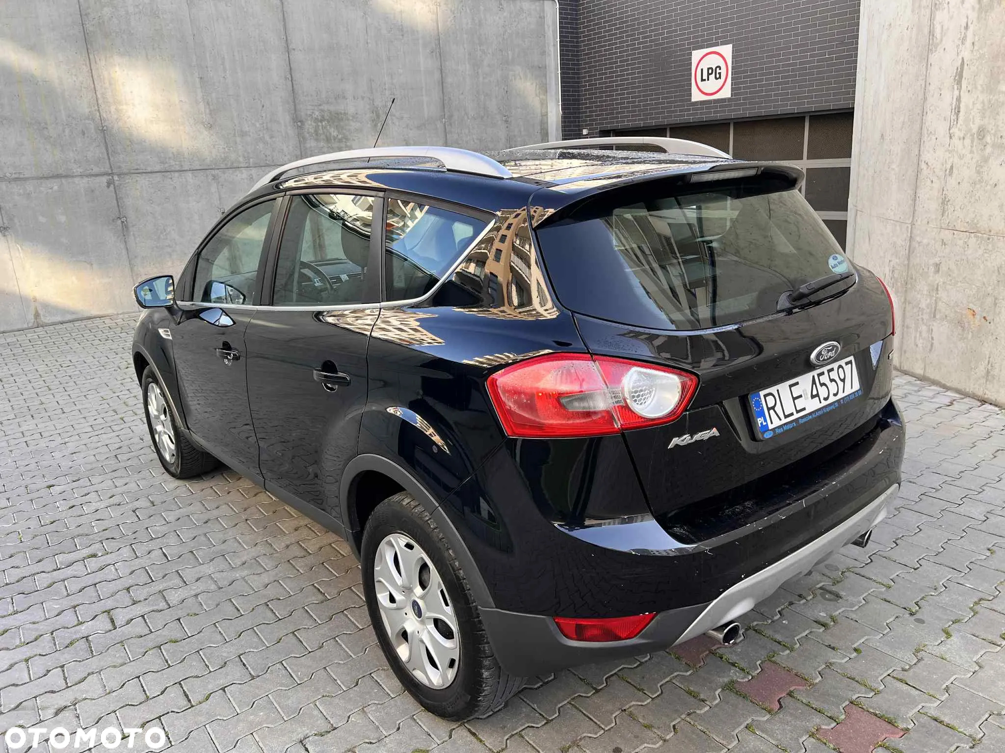 Ford Kuga 2.0 TDCi Titanium - 12