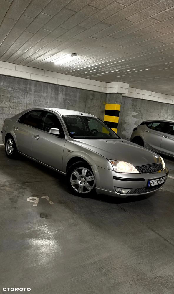 Ford Mondeo 1.8 SCi Ghia - 3