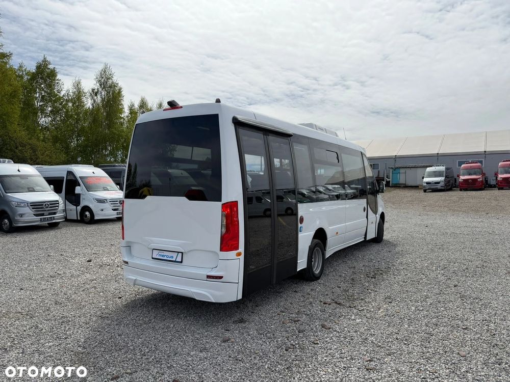 Mercedes-Benz Sprinter CITY - 12