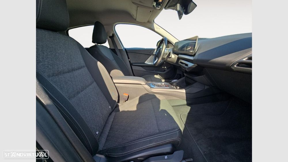 BMW 216 Gran Coupé — photo 3