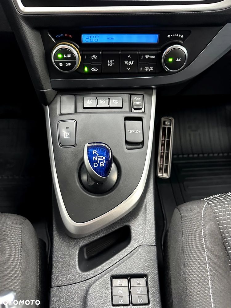 Toyota Auris - 20