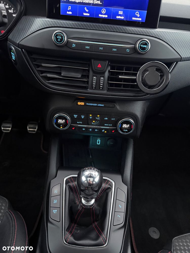 Ford Focus 1.5 EcoBlue ST-Line - 8