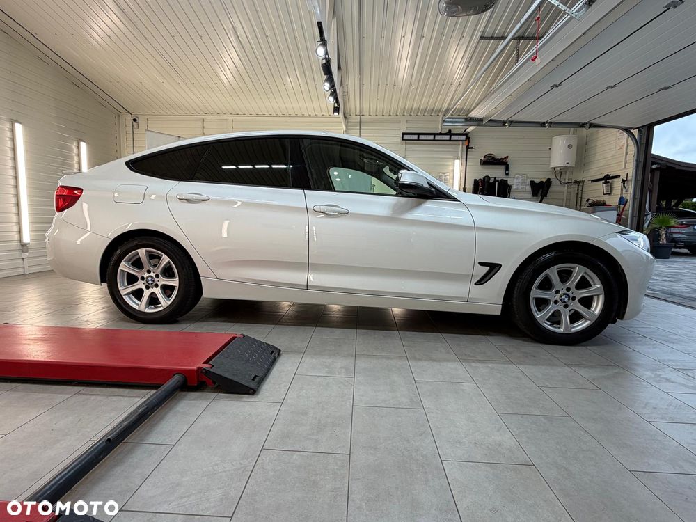 BMW 3GT 318d - 20