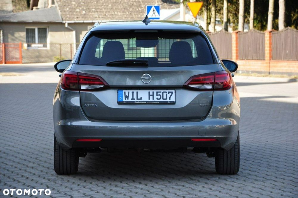 Opel Astra - 8