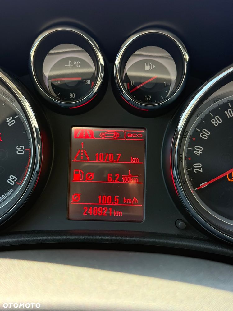 Opel Astra 1.6 CDTI Dynamic - 9