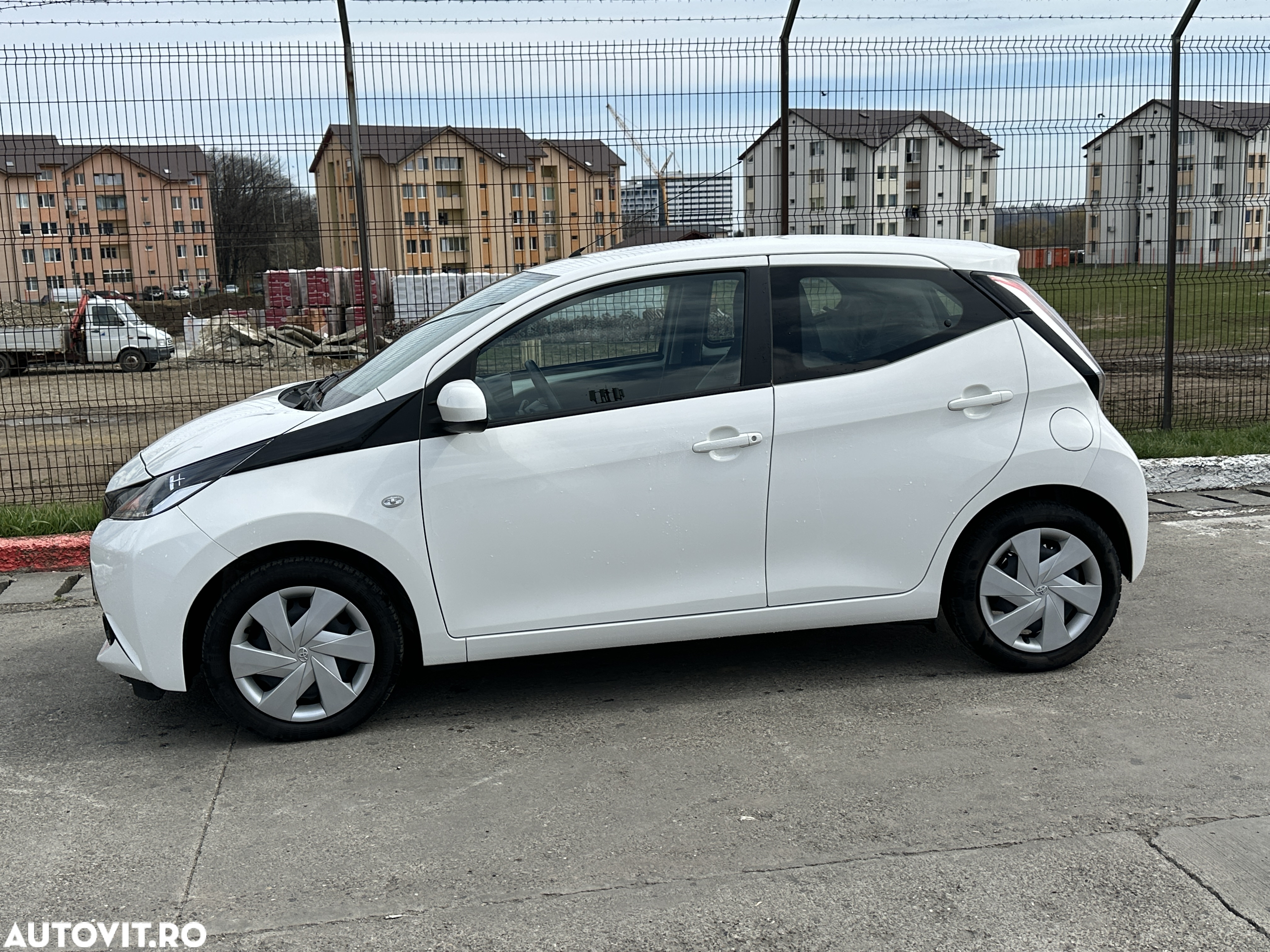 Toyota Aygo 1.0 MultiMode X - cite - 4