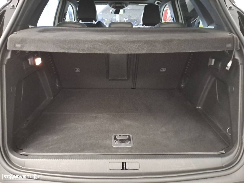 Peugeot 3008 1.6 Hybrid4 GT Pack e-EAT8 - 6