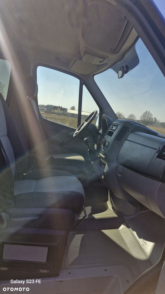 Volkswagen Crafter - 11