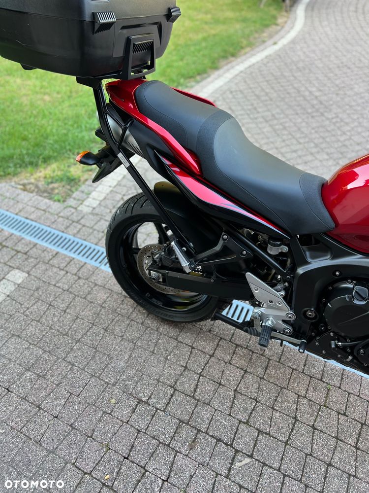Yamaha FZ6 - 23