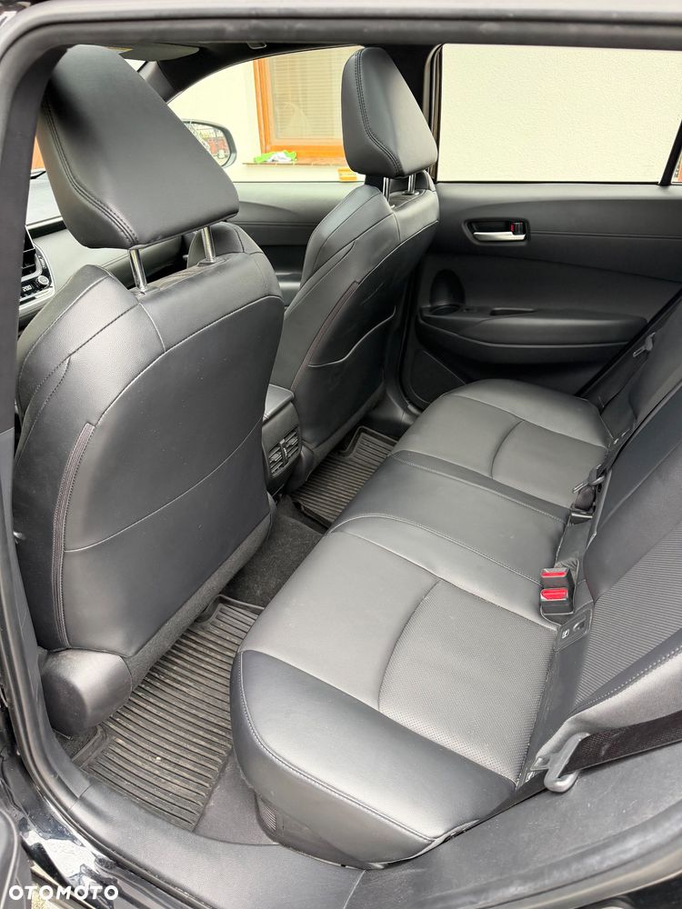 Toyota Corolla Cross 2.0 Hybrid Premiere Edition - 27