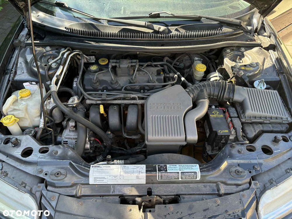 Chrysler Stratus LE 2.0 - 12