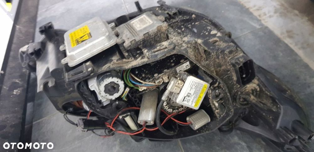 BMW E60 Lampa Przednia Lewa Xenon Dynamic - 5