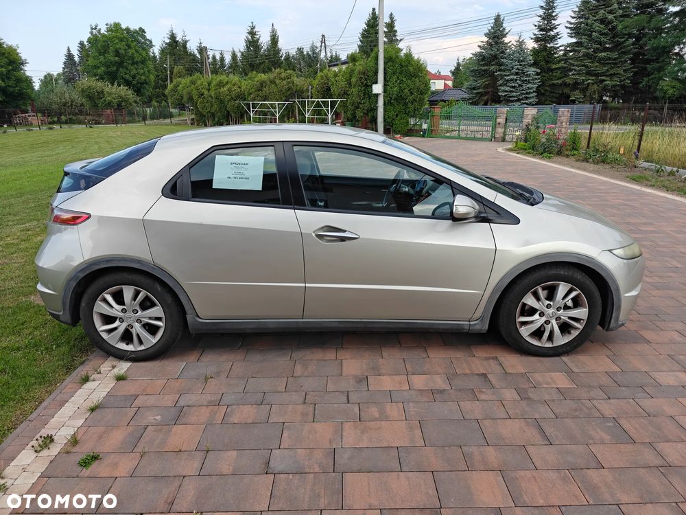 Honda Civic 1.8 Sport - 2