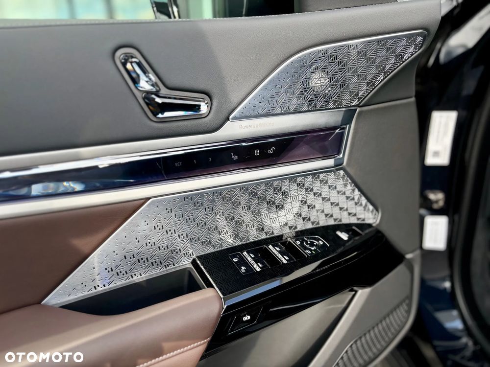 BMW Seria 7 740d xDrive mHEV M Sport sport - 16