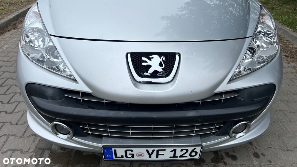 Peugeot 207 CC 120 VTi Active - 8