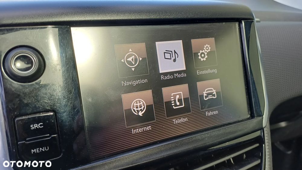 Peugeot 2008 PureTech 110 Stop&Start Allure - 24