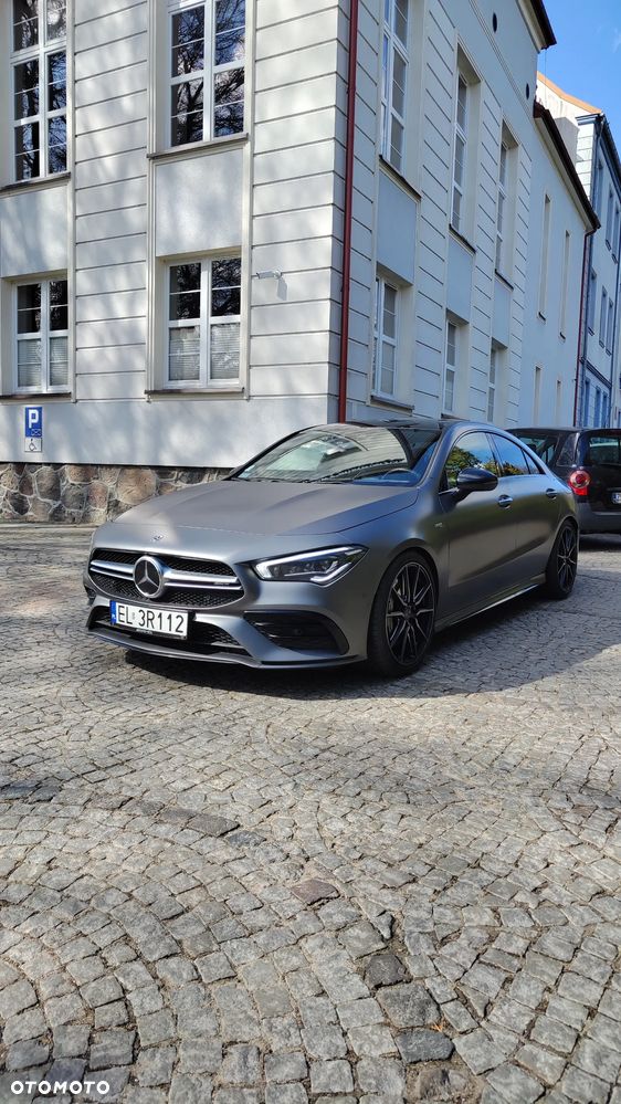 Mercedes-Benz CLA - 2