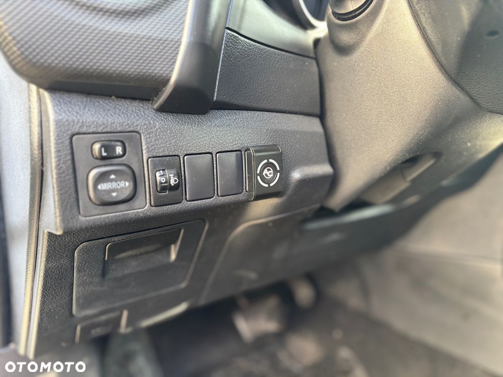 Toyota Auris - 12