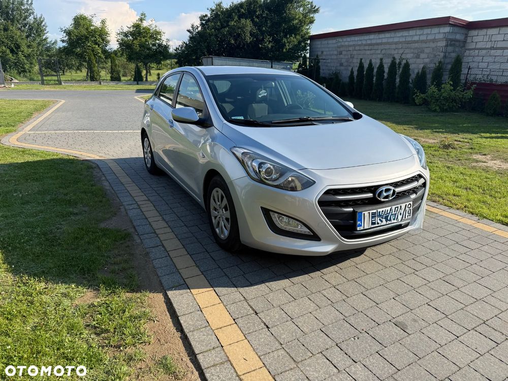 Hyundai i30 1.6 D Classic + - 2