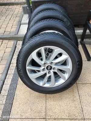 Hyundai Tucson 1.6 GDI BlueDrive Comfort 2WD - 19