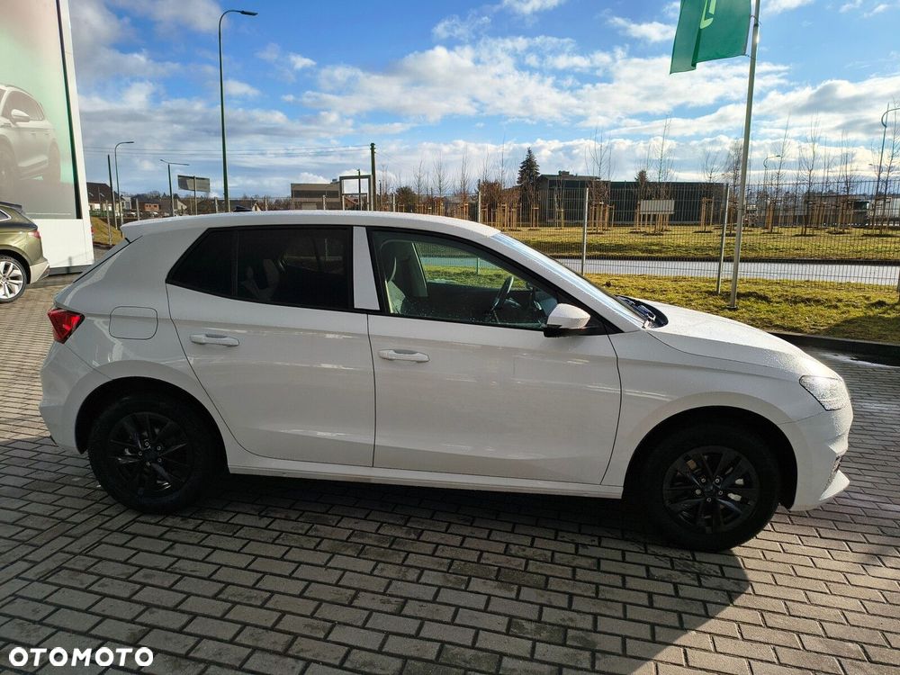 Skoda Fabia 1.0 TSI Drive DSG - 9