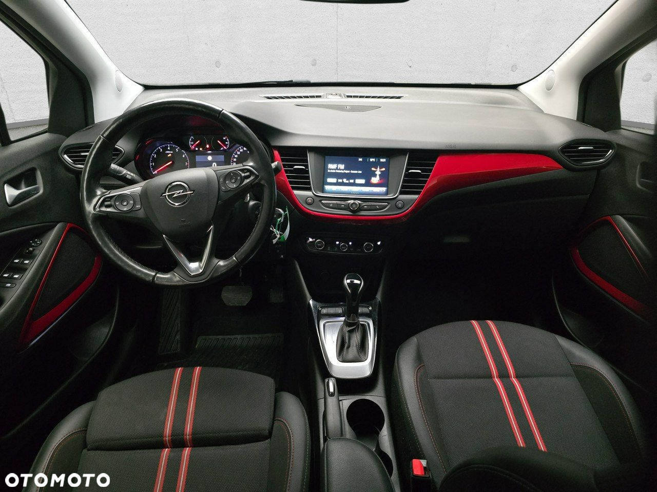 Opel Crossland - 10