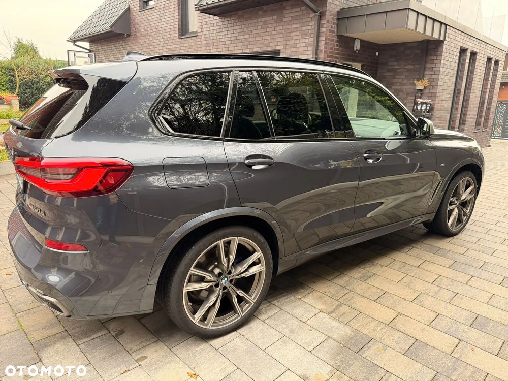 BMW X5 M M50d - 9