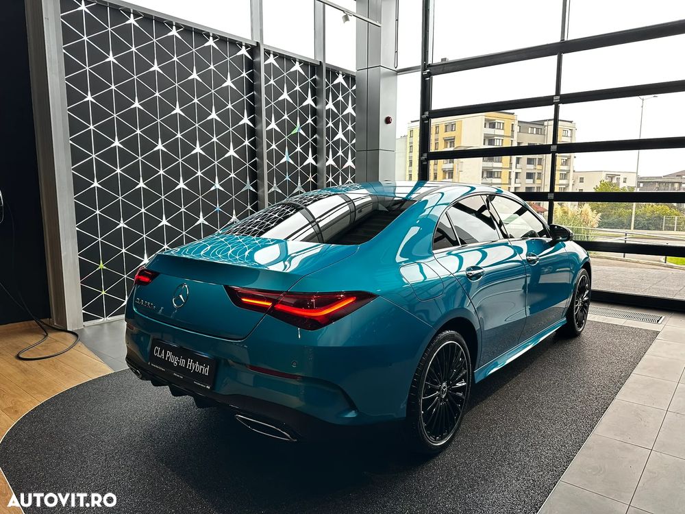 Mercedes-Benz CLA 250 e Coupe - 4