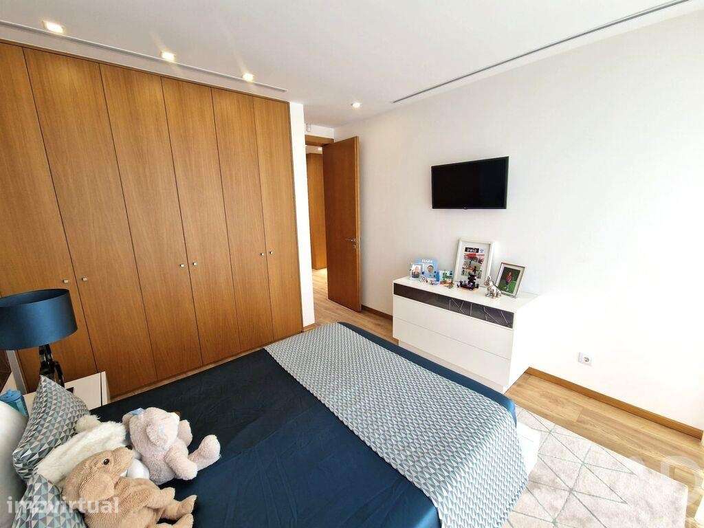 Moradia isolada T3 em Darque de 228 m2 - Grande imagem: 4/39