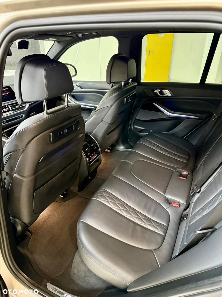 BMW X5 xDrive30d - 7