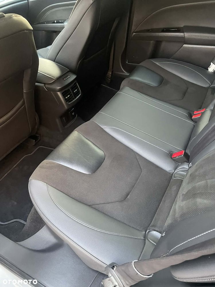 Ford Mondeo 2.0 TDCi STart-Stopp PowerShift-Aut ST-Line - 23