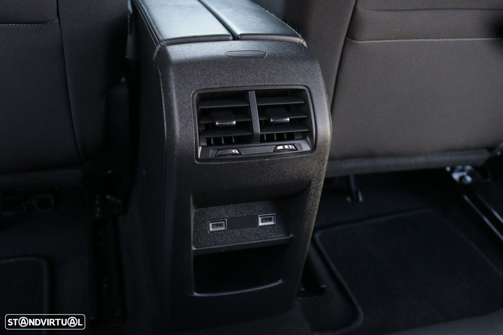 Peugeot 308 SW 1.6 Hybrid Allure Pack e-EAT8 - 30