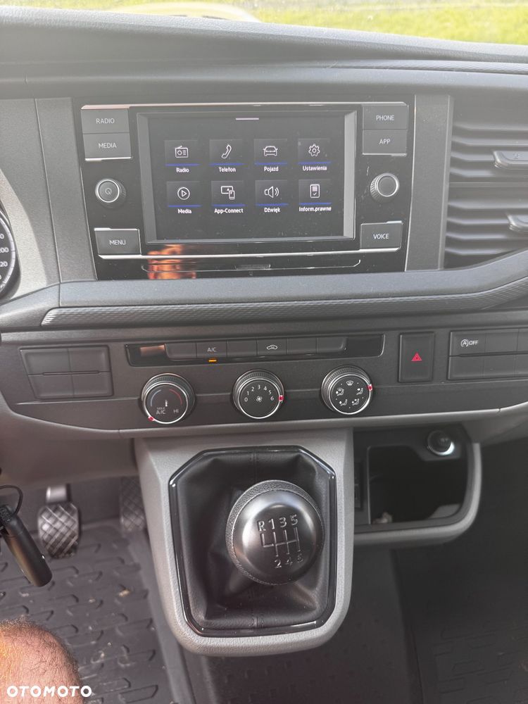 Volkswagen Transporter - 14