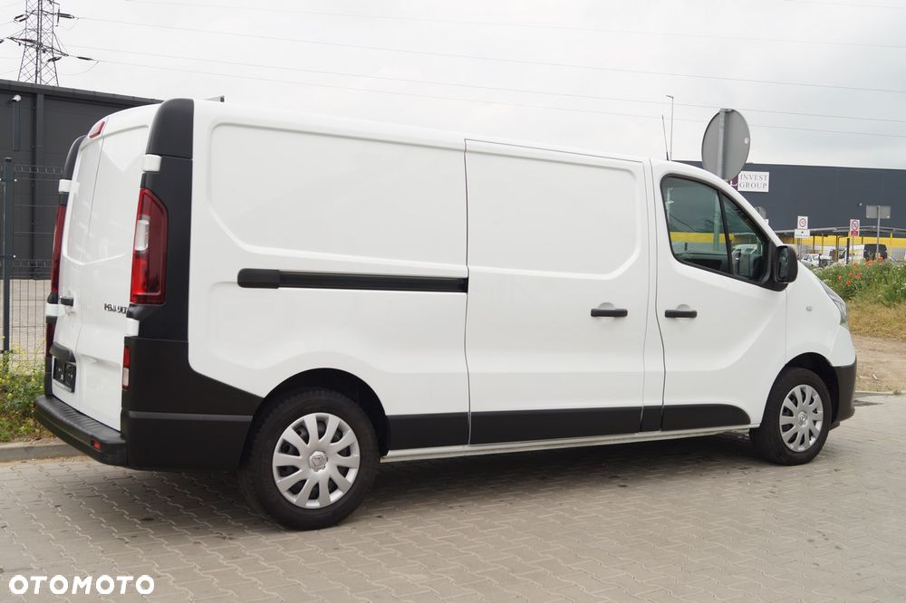 Renault Trafic - 13