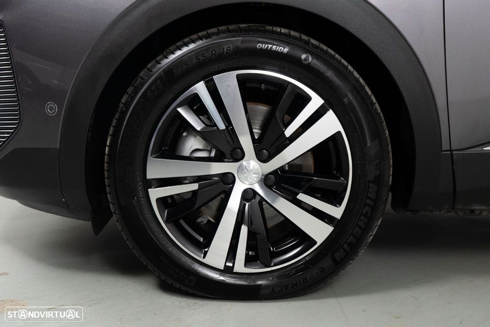 Peugeot 3008 1.6 Hybrid4 GT e-EAT8 - 21