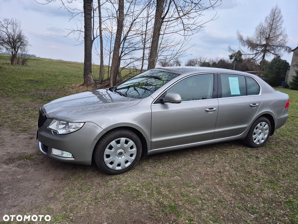 Skoda Superb 2.0 TDI 4x4 Platinum - 6