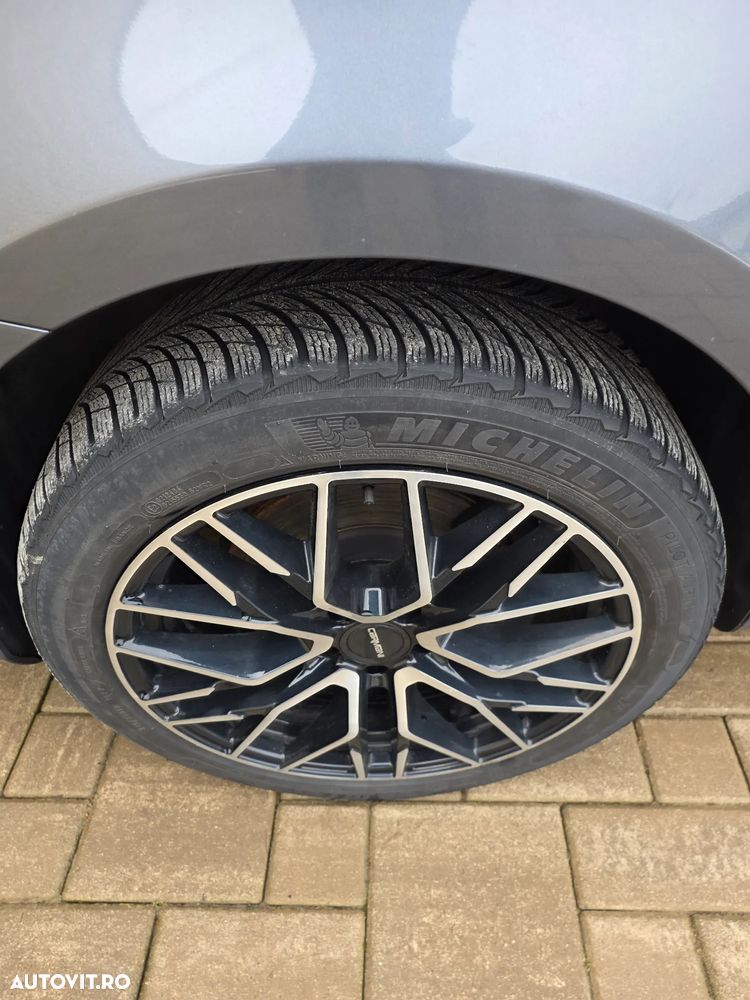 Mercedes-Benz V 250 (BlueTEC) d extralang 4Matic 7G-TRONIC Avantgarde Edition - 23