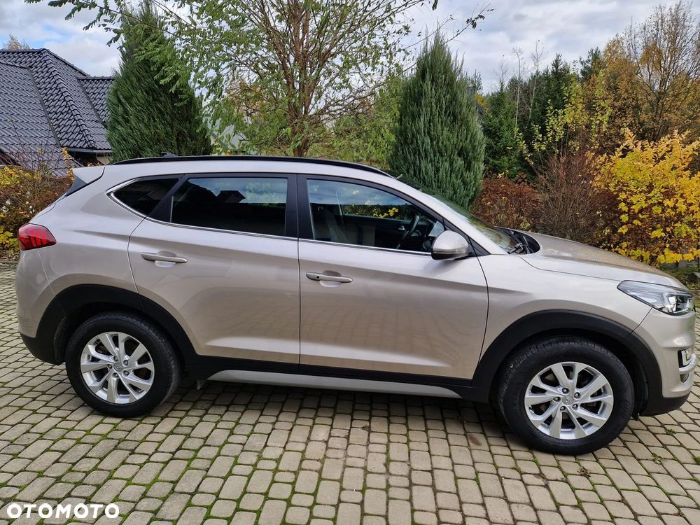 Hyundai Tucson 1.6 CRDi Comfort 2WD - 21