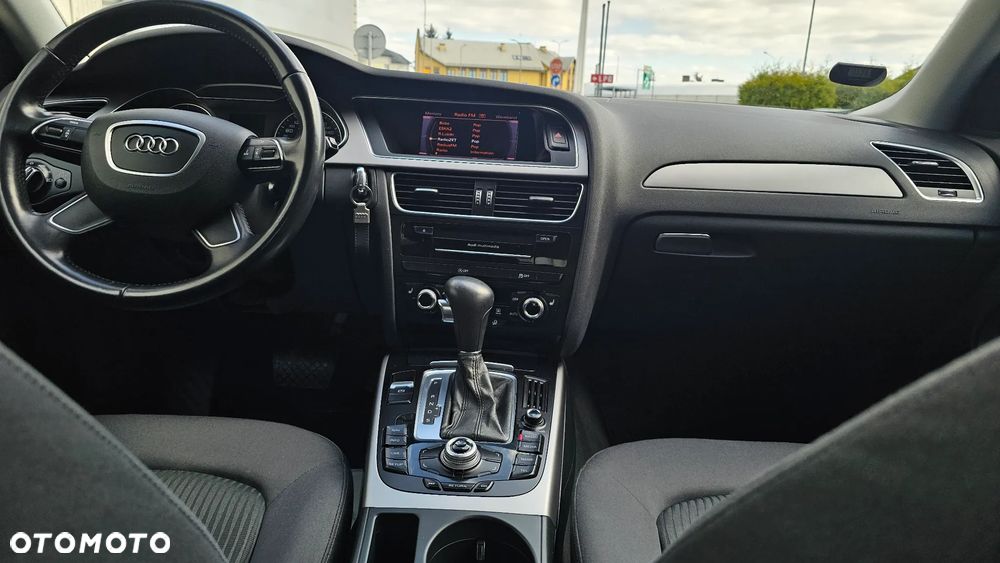 Audi A4 Limousine 2.0 TDI DPF multitronic S line Sportpaket (plus) - 28