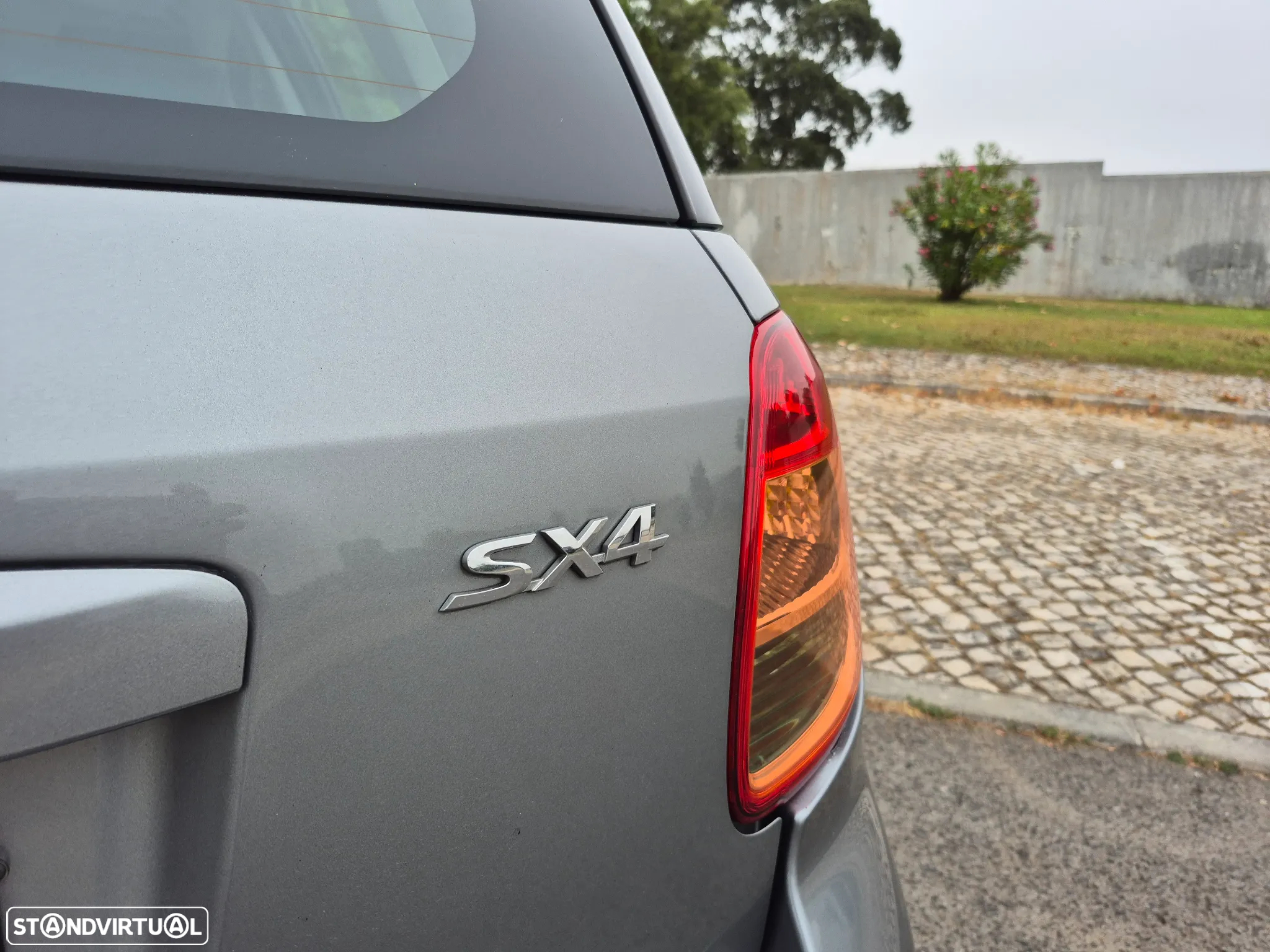 Suzuki SX4 1.5 GLX Outdoor Line - 8