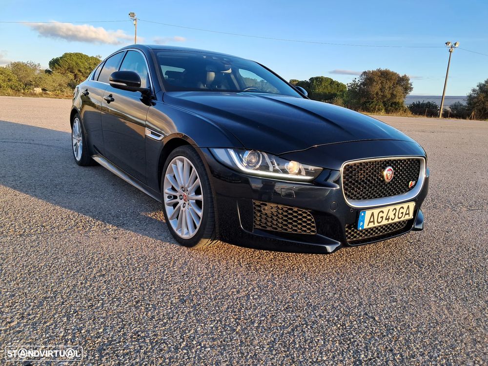Jaguar XE 3.0 V6 S/C S - 1