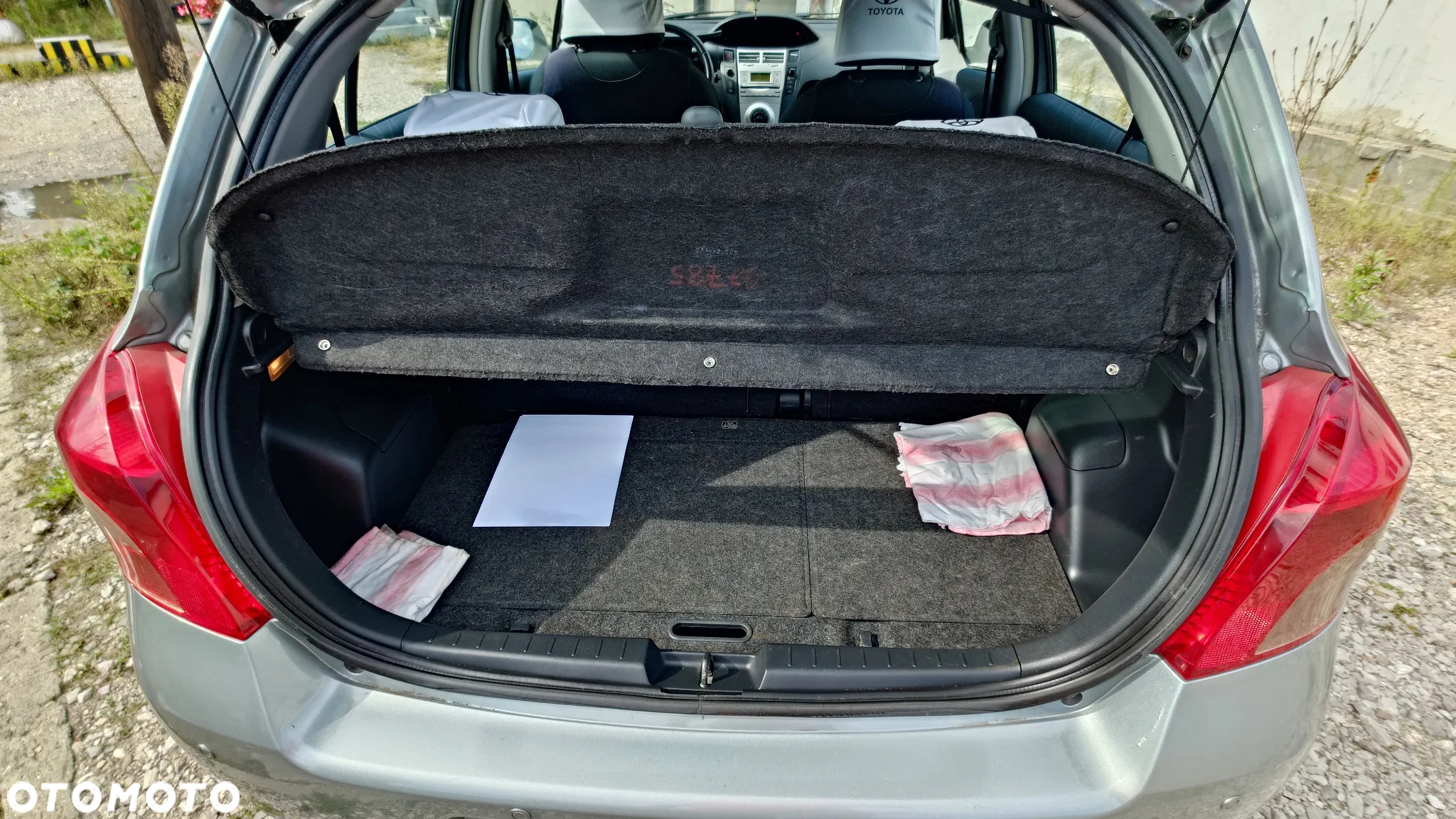 Toyota Yaris 1.0 Life - 4